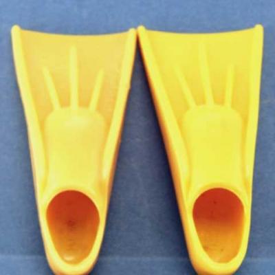 Yellow FLIPPERS